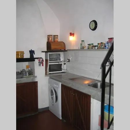 Casa Venezia In Airole, Liguria, Italy Ferienhaus *